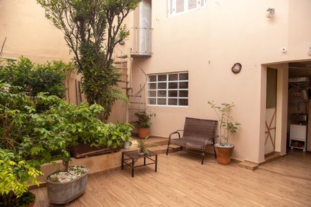 Casa à venda com 158m², 3 quartos e 3 vagasQuintal