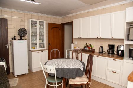 Casa à venda com 158m², 3 quartos e 3 vagasCozinha