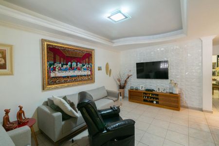 Casa à venda com 3 quartos, 320m² em Planalto, Belo Horizonte