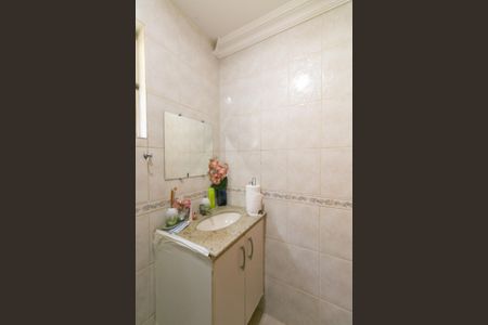 Casa à venda com 3 quartos, 320m² em Planalto, Belo Horizonte