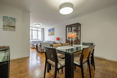 Apartamento à venda com 140m², 3 quartos e 1 vagaSala