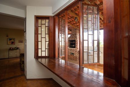 Casa à venda com 360m², 4 quartos e 4 vagasEdícula - Sala