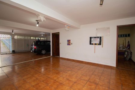 Casa à venda com 360m², 4 quartos e 4 vagasGaragem