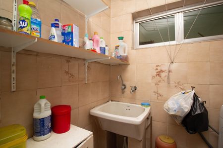 Casa à venda com 360m², 4 quartos e 4 vagasÁrea de Serviço