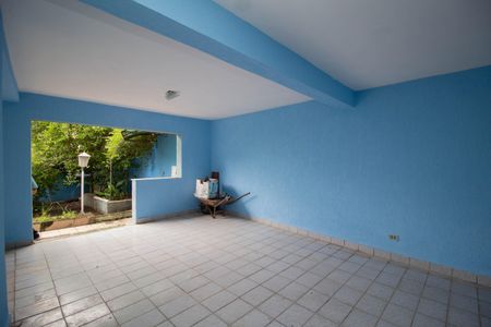Casa à venda com 360m², 4 quartos e 4 vagasSalão