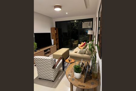 Sala de apartamento à venda com 3 quartos, 114m² em Barra da Tijuca, Rio de Janeiro