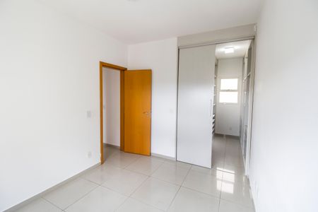 Apartamento para alugar com 133m², 3 quartos e 2 vagasSuíte