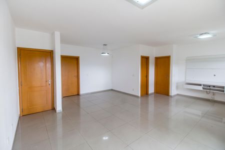 Sala  de apartamento para alugar com 3 quartos, 133m² em Tamboré, Santana de Parnaíba