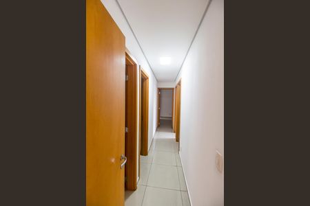 Apartamento para alugar com 133m², 3 quartos e 2 vagasCorredor