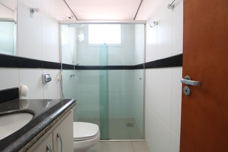 Apartamento para alugar com 140m², 3 quartos e 2 vagasBanheiro Social