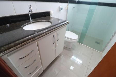 Apartamento para alugar com 140m², 3 quartos e 2 vagasBanheiro Social