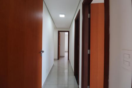 Apartamento para alugar com 140m², 3 quartos e 2 vagasCorredor