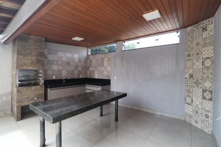 Apartamento para alugar com 140m², 3 quartos e 2 vagasVaranda