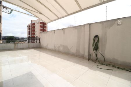 Apartamento para alugar com 140m², 3 quartos e 2 vagasVaranda