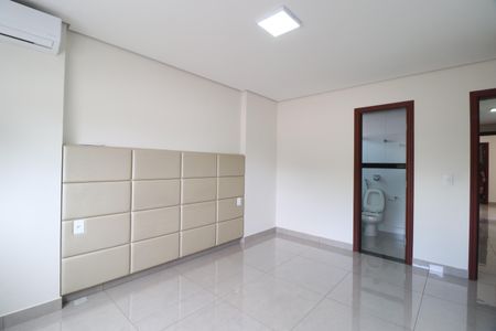 Apartamento para alugar com 140m², 3 quartos e 2 vagasQuarto 2 - Suíte