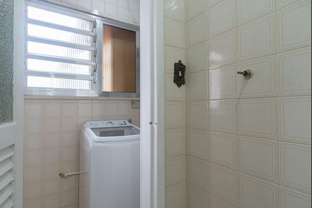 Apartamento para alugar com 86m², 2 quartos e sem vagaBanheiro de Serviço