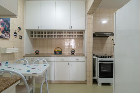 Apartamento para alugar com 86m², 2 quartos e sem vagaCozinha