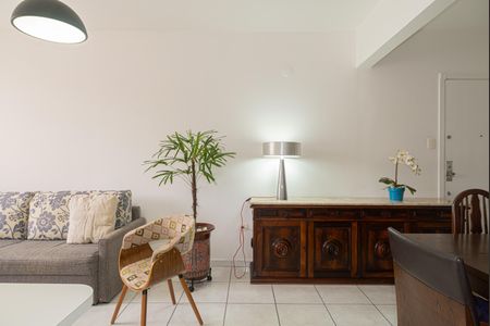 Apartamento para alugar com 86m², 2 quartos e sem vagaSala