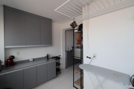 Apartamento à venda com 106m², 3 quartos e 2 vagasÁrea de Serviço