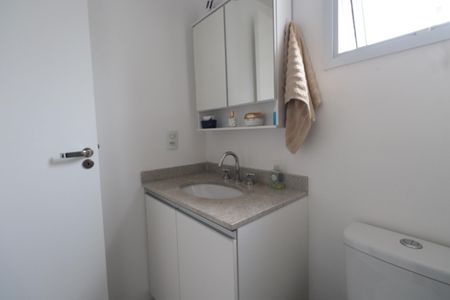 Apartamento à venda com 106m², 3 quartos e 2 vagasBanheiro da Suíte 2