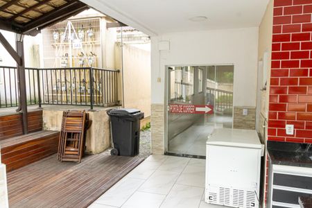 Apartamento para alugar com 100m², 2 quartos e 1 vagaÁrea comum - Salão de festas