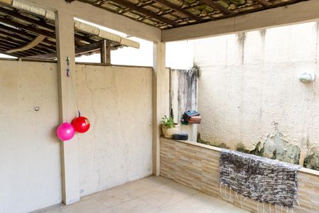 Apartamento para alugar com 100m², 2 quartos e 1 vagaÁrea de Serviço