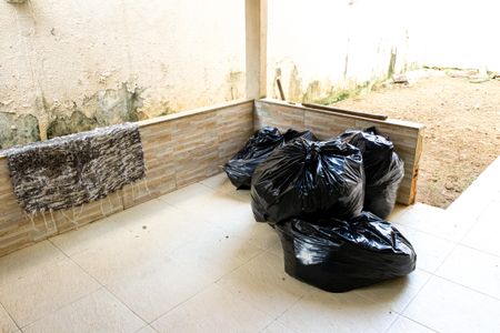 Apartamento para alugar com 100m², 2 quartos e 1 vagaÁrea de Serviço