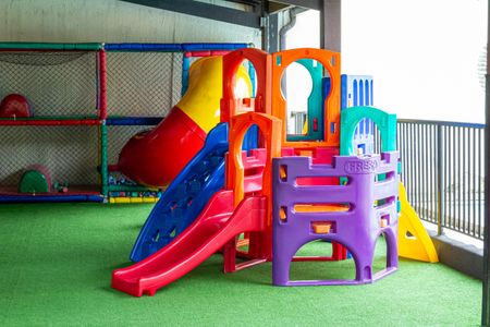 Apartamento para alugar com 100m², 2 quartos e 1 vagaÁrea comum - Playground