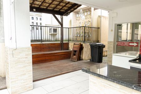 Apartamento para alugar com 100m², 2 quartos e 1 vagaÁrea comum - Churrasqueira