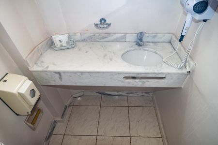 Apartamento à venda com 29m², 1 quarto e 1 vaga