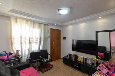 Sala de apartamento à venda com 2 quartos, 45m² em Itaquera, São Paulo