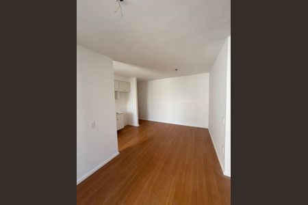 Sala de apartamento para alugar com 2 quartos, 47m² em Recreio dos Bandeirantes, Rio de Janeiro
