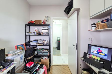 Apartamento à venda com 94m², 3 quartos e 2 vagasQuarto 2