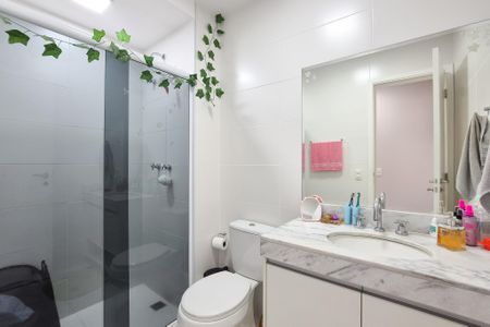 Apartamento à venda com 94m², 3 quartos e 2 vagasBanheiro Social