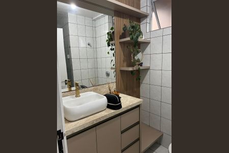 Banheiro de apartamento para alugar com 2 quartos, 75m² em Campinas, São José
