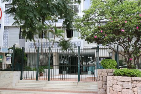 Apartamento à venda com 140m², 4 quartos e 1 vagaFachada