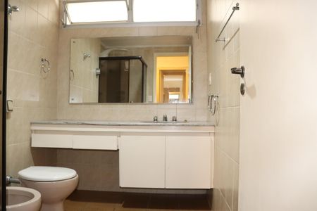 Apartamento à venda com 140m², 4 quartos e 1 vagaBanheiro