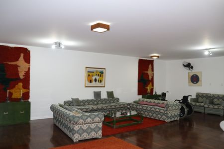 Apartamento à venda com 140m², 4 quartos e 1 vagaSalão de Festas