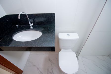 Apartamento à venda com 74m², 3 quartos e 1 vagaBanheiro Social