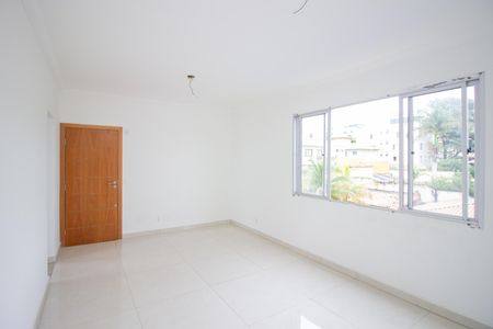 Sala de apartamento à venda com 3 quartos, 74m² em Cabral, Contagem