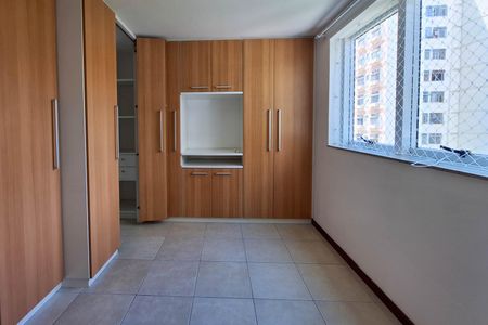 Apartamento à venda com 86m², 2 quartos e 2 vagasSuíte 1