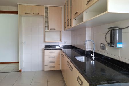 Apartamento à venda com 86m², 2 quartos e 2 vagasCozinha