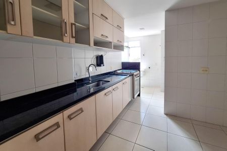 Apartamento à venda com 86m², 2 quartos e 2 vagasCozinha