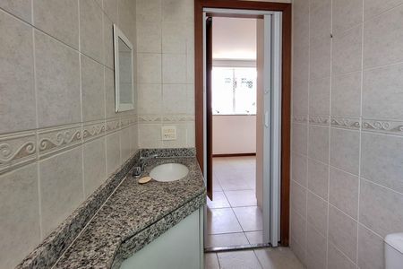 Apartamento à venda com 86m², 2 quartos e 2 vagasBanheiro da Suíte 1