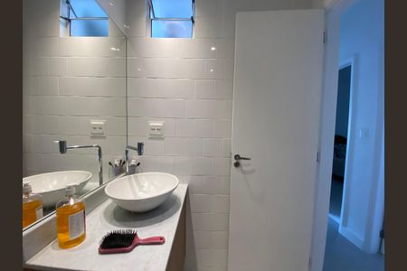 Apartamento à venda com 74m², 3 quartos e 1 vaga