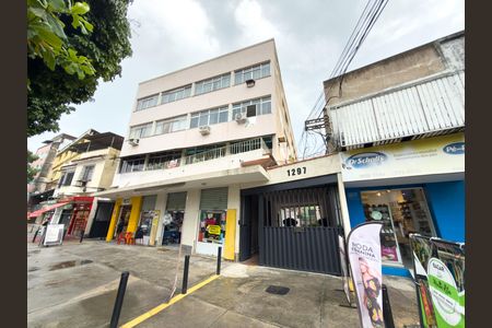 Apartamento à venda com 70m², 2 quartos e sem vagaFachada