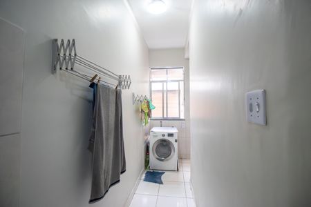 Apartamento à venda com 70m², 2 quartos e sem vagaÁrea de Serviço