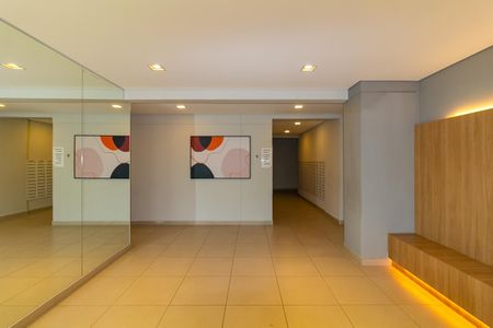 Apartamento para alugar com 38m², 2 quartos e 1 vaga Apartamento para alugar com 38m², 2 quartos e 1 vagaHall de entrada