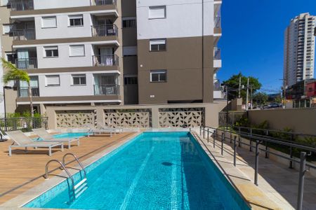 Apartamento para alugar com 38m², 2 quartos e 1 vaga Apartamento para alugar com 38m², 2 quartos e 1 vagaÁrea comum - Piscina