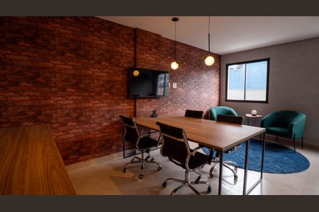 Apartamento para alugar com 33m², 2 quartos e sem vagasala de reunião